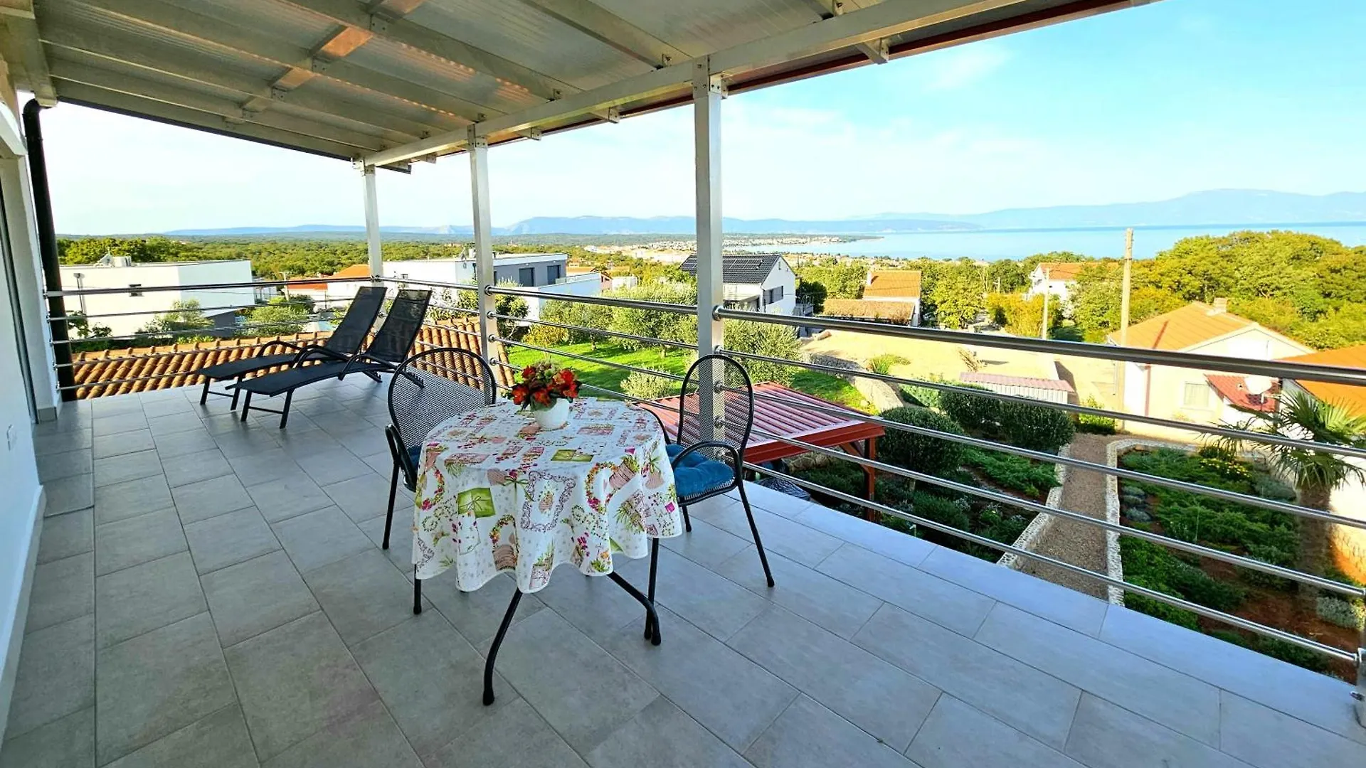 Apartments Kremenici Malinska